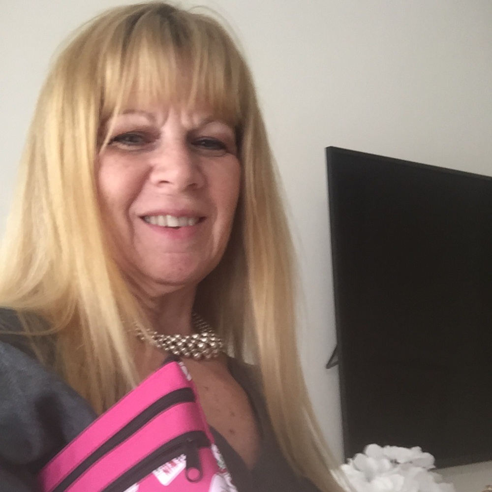 Meet your Posher, Bev